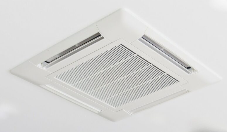 業務用エアコンも承っております！